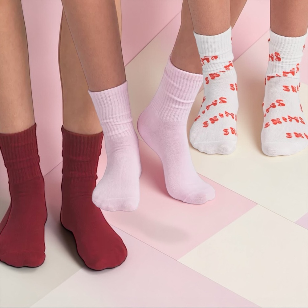 ✨ SKIMS Ribbed Crew Socks 3-Pack – Marble Candy Multi | S | NIP ✨